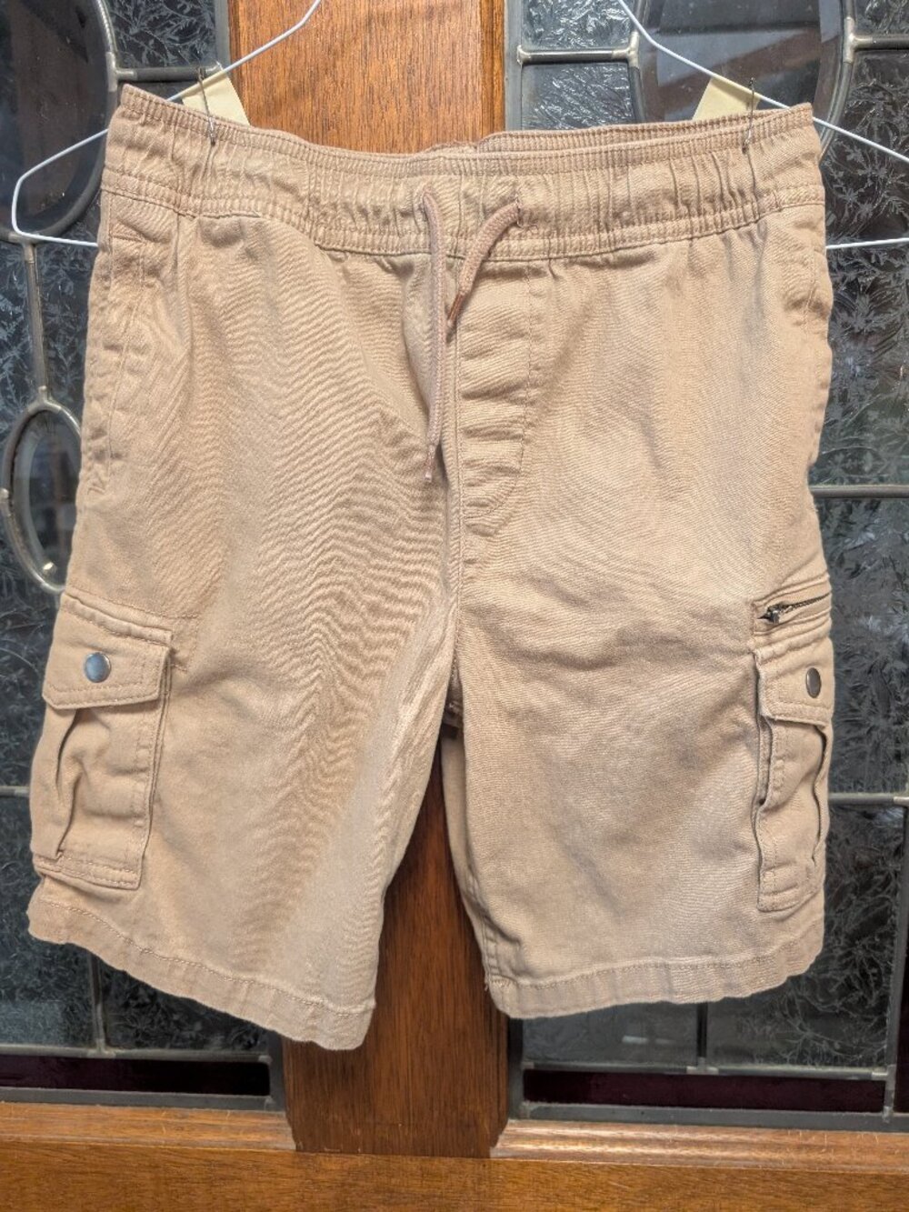 Boys Tan cargo shorts, size 10/12